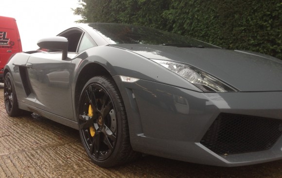 Lamborghini Gallardo 2 Piece wheels in Gloss Black